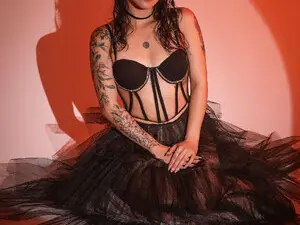 Free Porn Cam with Allison_black - Myfreecams