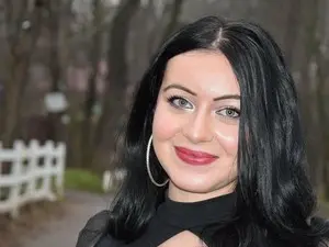 Adult Video Chat with Sofiaaa99 - Myfreecams