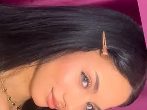 Live Sex Cam with NataliaCroft - Myfreecams