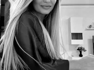 Adult Webcam with MoniqSexy - Myfreecams