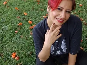 Free Live Porn with Evatwiss - Myfreecams