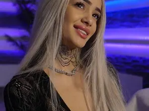 Free Porn Cam with Blondiemuller - Myfreecams