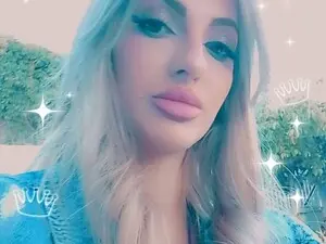 Live Porn with RileyLanna - Myfreecams