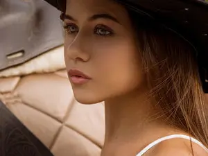 Sex Chat with BELLA_ROSEMAR - Myfreecams