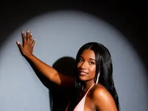 Sex Cam with KrisvanyLeroy - Myfreecams