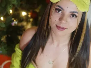 Adult Webcams with RenesmeSweet - Myfreecams