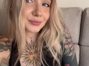 Free Porn Cam with Tattoo_bbgirl - Myfreecams