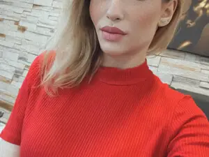 Free Live Porn with FrancescaZahr - Myfreecams