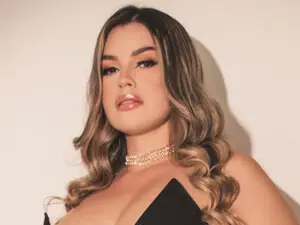Adult Webcam with KylaMorrison - Myfreecams