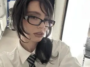 Live Sex Cam with KaiOnline - Myfreecams