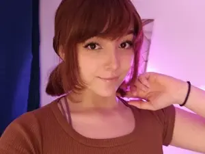 Adult Video Chat with LittleSofiG - Myfreecams