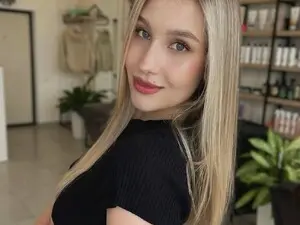 Free Live Porn with AliceGoldie - Myfreecams
