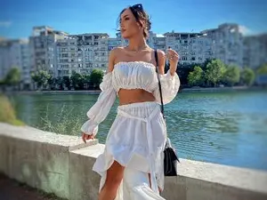 Live Sex with ZenyaNoir - Myfreecams