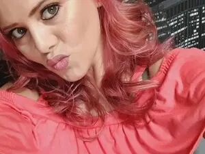 Free Live Porn with CherryLuv36 - Myfreecams