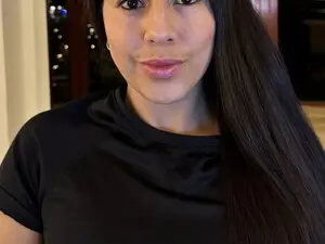 Best live sex cam show with MinnieBear - Myfreecams