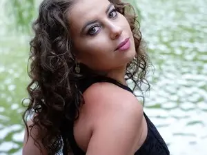 Sex Chat with PetiteAlissa - Myfreecams
