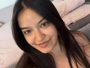 Sex Cam with BellaWave - Myfreecams