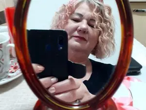 Best live sex cam show with AngelaMilfxx - Myfreecams