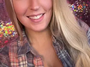 Private Sex Chat with Lucyallen4201 - Myfreecams