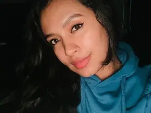 Live Sex Cam with Pamela_Saenz - Myfreecams