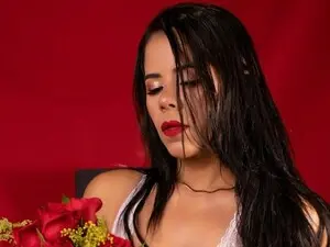 Sex Chat with MartinaaJones - Myfreecams