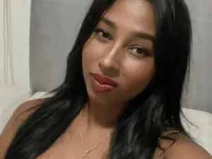 Watch Live Sex Cams with RoxxanaSmith - Myfreecams