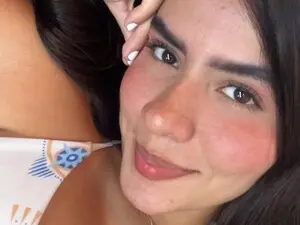 Live Sex Cam with Anisaconor - Myfreecams