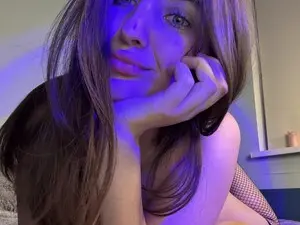 Adult Webcams with Kitty_kristy - Myfreecams