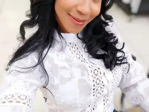 Watch Live Sex Cams with Charlotte55 - Myfreecams