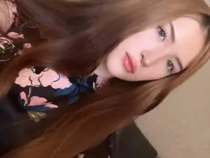 Free Porn Cam with Ilona_Here - Myfreecams