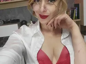 Watch Live Sex Cams with YourVenus00 - Myfreecams