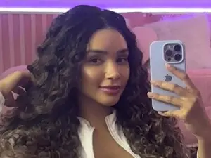 Free Live Porn with Helen9g38 - Myfreecams