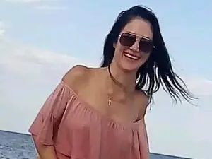 Watch Live Sex Cams with ALYONKA__ - Myfreecams