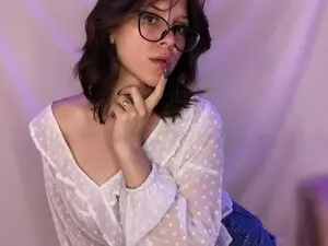 Free Live Porn with Magical_Fox - Myfreecams