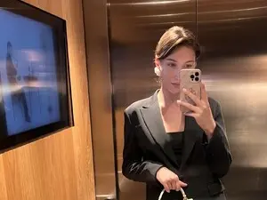 Watch Live Sex Cams with HannaMillos - Myfreecams