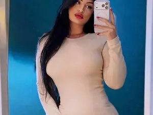 Sex Chat with Amystique - Myfreecams