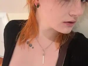 Free Live Porn with SinChip - Myfreecams