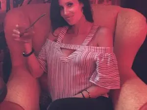 Adult Webcam with DakotaCox - Myfreecams