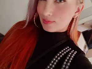 Watch Live Sex Cams with Luna_velvet - Myfreecams