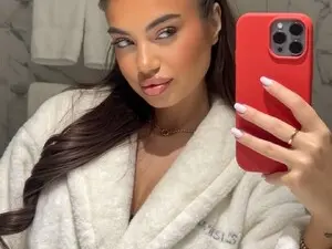 Free Live Porn with EsmeLuv - Myfreecams