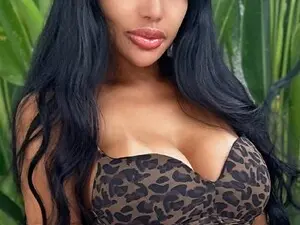 Best live sex cam show with MFCgoddess - Myfreecams