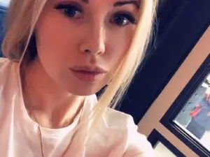 Live Sex with Nesquikim - Myfreecams