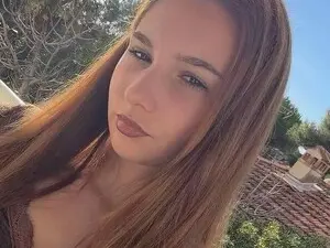 Adult Video Chat with BambiiQueen - Myfreecams