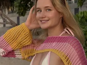 Sex Chat with Kimberly_Sky - Myfreecams