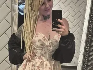 Best live sex cam show with pixieDread - Myfreecams