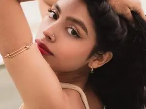 Nude Webcam with Hanna_Stell - Myfreecams