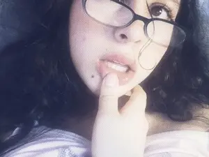 Live Sex with ammy_e - Myfreecams