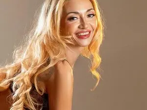 Adult Webcams with IvaRoberts - Myfreecams