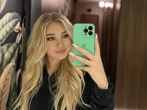 Best Webcam with SnowQueen1 - Myfreecams