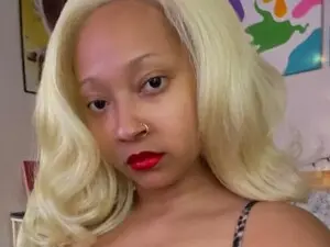 Live Porn with yourpetpeitho - Myfreecams